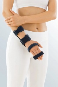 orthosis-wrist-fingers-immobilize-medi-cts-m-9881
